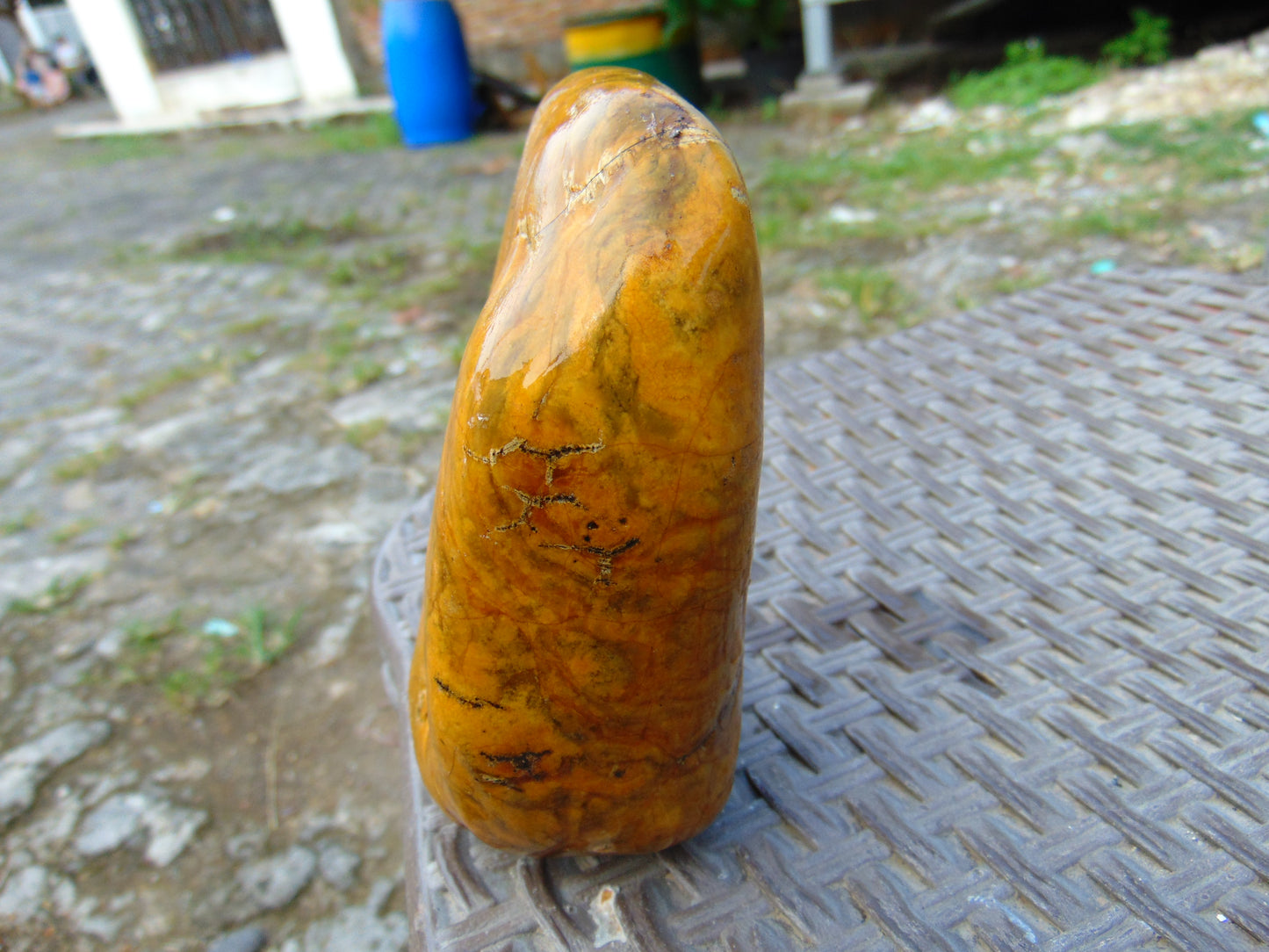 334 gram Polished Indonesia Yellow Fragrance Amber for Healing FK1