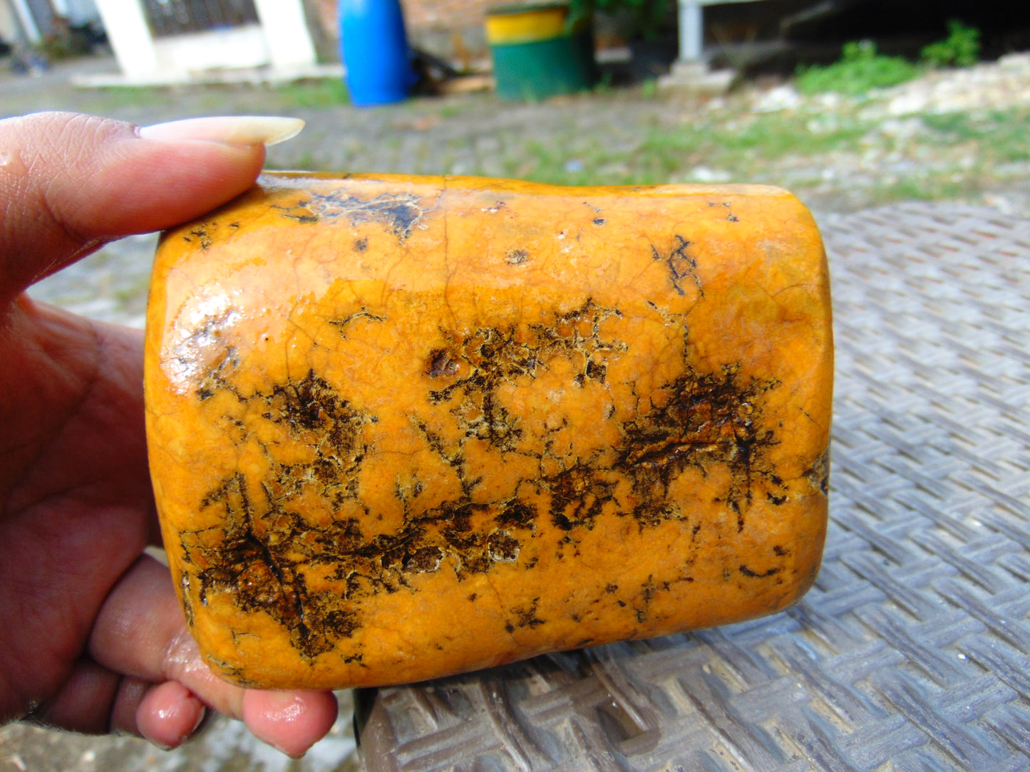 386 gram Polished Indonesia Yellow Fragrance Amber for Healing FK5