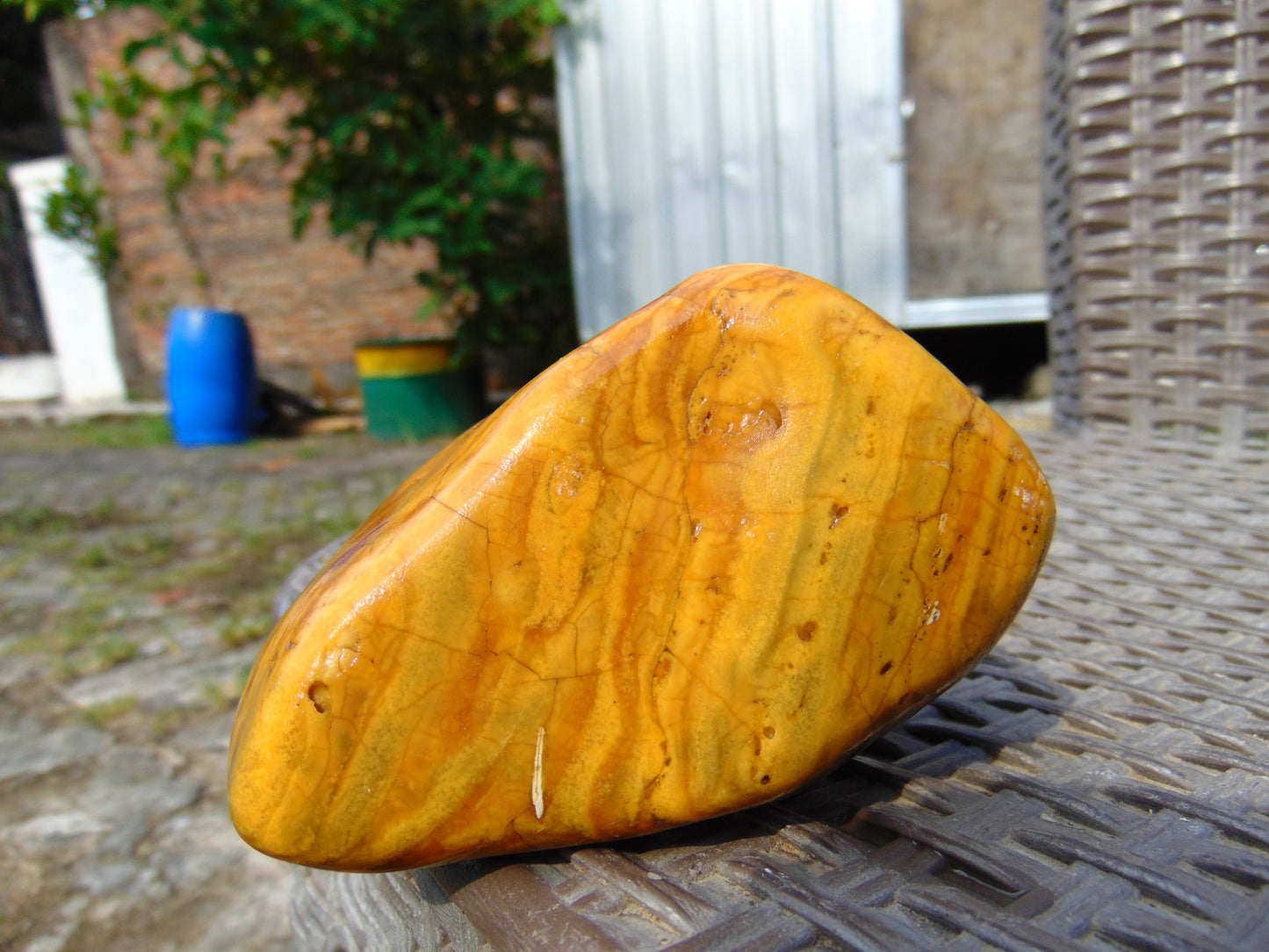 274 gram Polished Indonesia Yellow Fragrance Amber for Healing FK7
