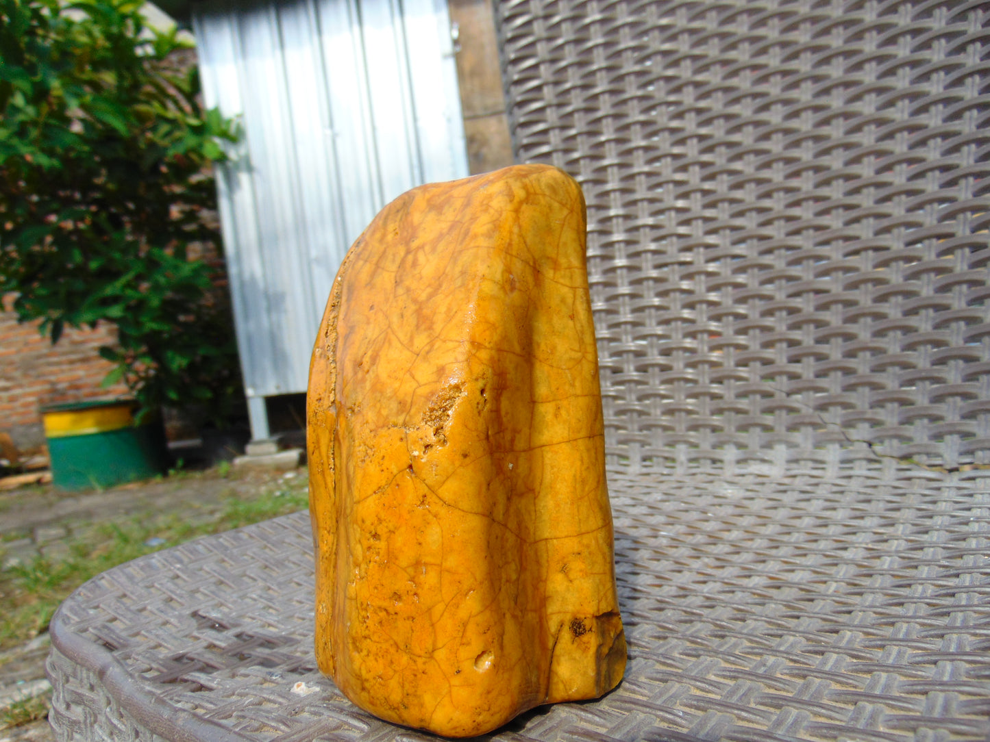 353 gram Polished Indonesia Yellow Fragrance Amber for Healing FK4