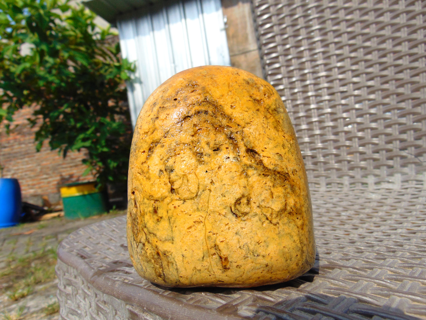 342 gram Polished Indonesia Yellow Fragrance Amber for Healing FK8
