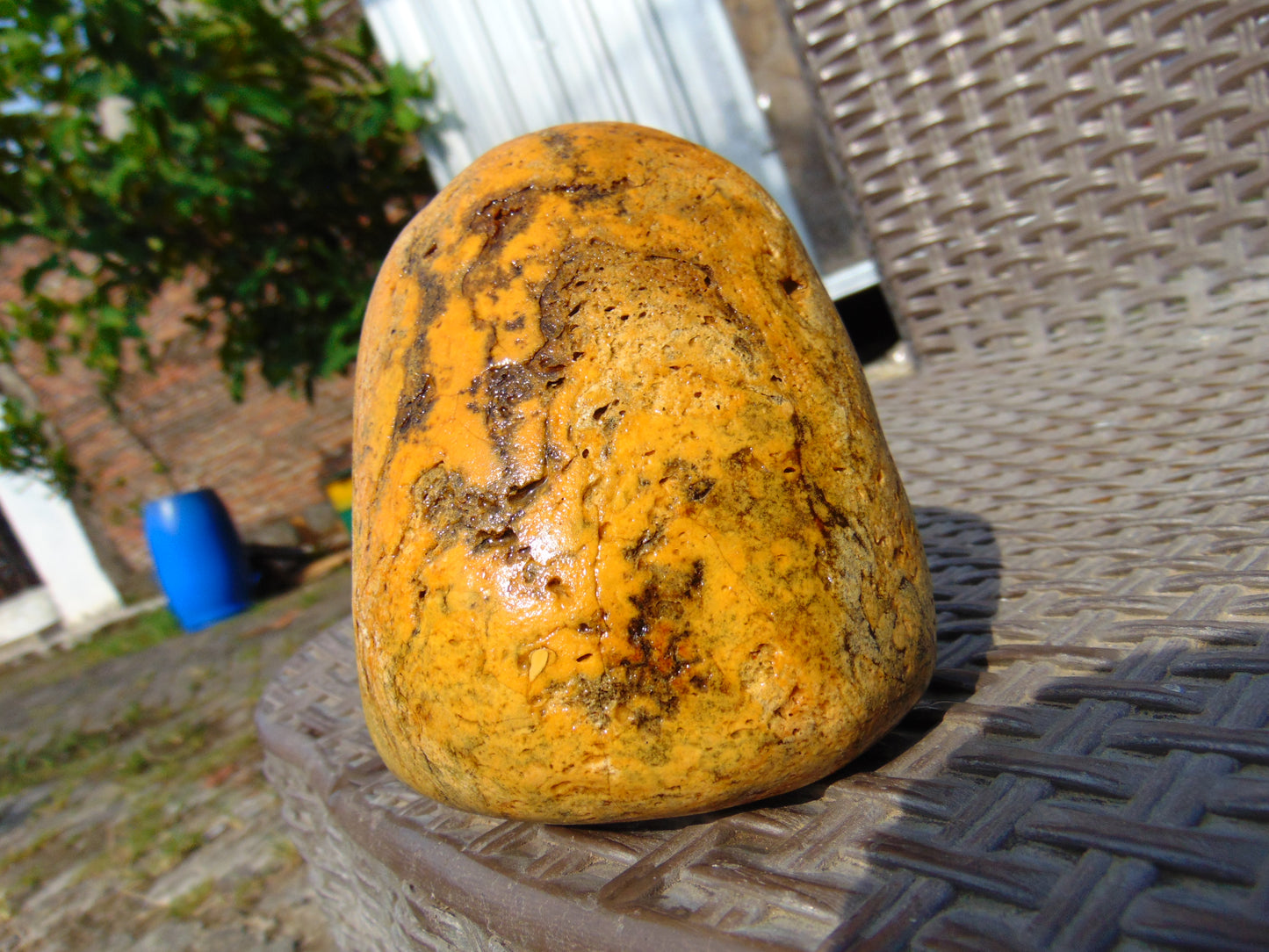 342 gram Polished Indonesia Yellow Fragrance Amber for Healing FK8