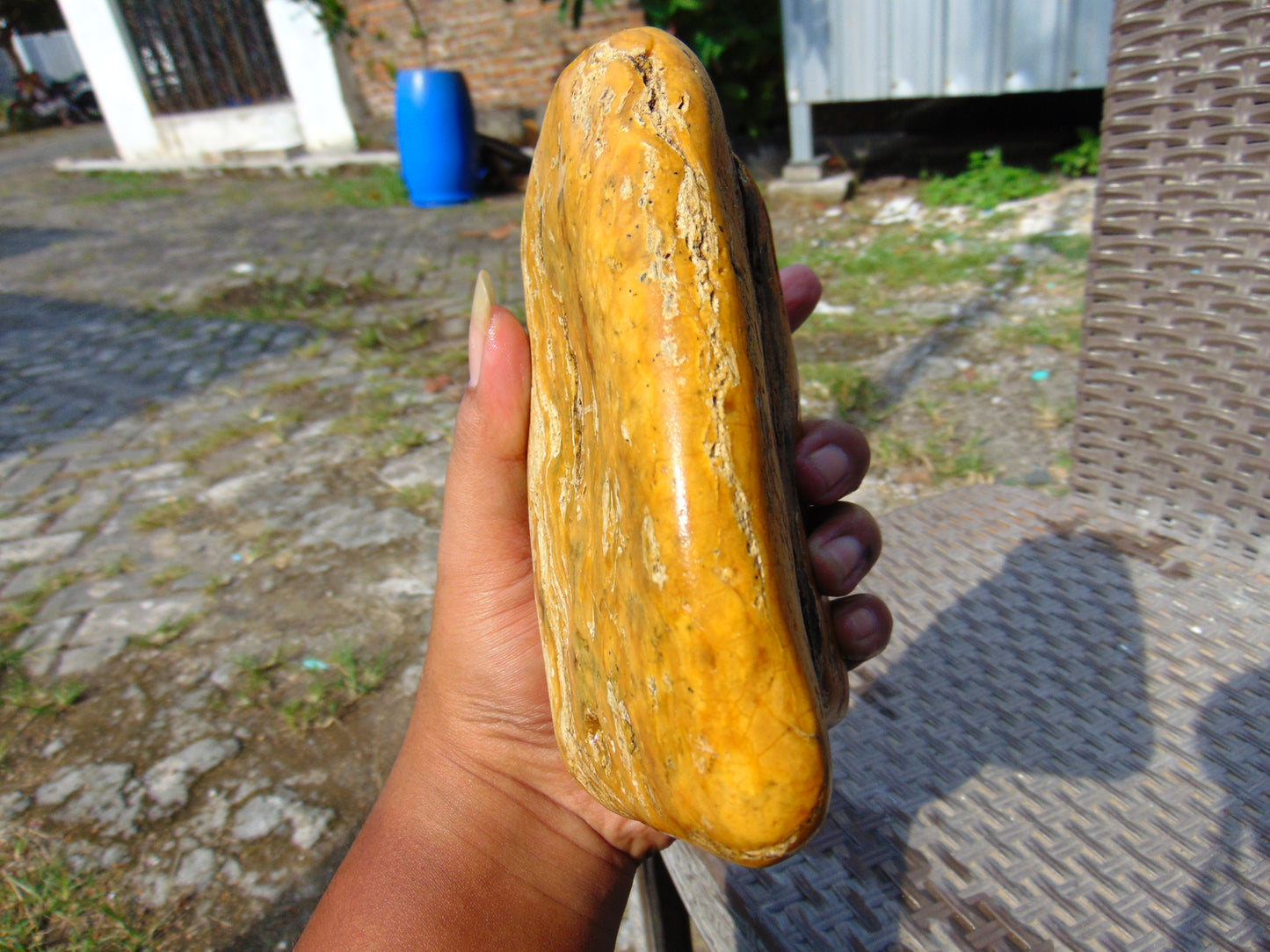 531 gram Polished Indonesia Yellow Fragrance Amber for Healing FK3