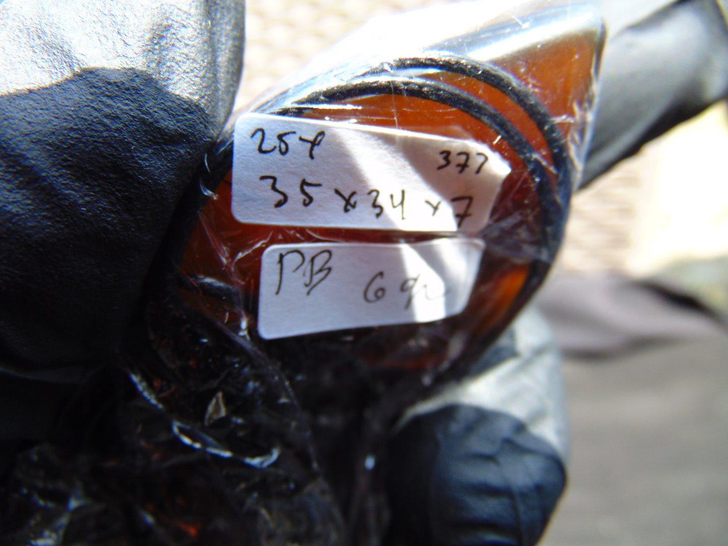 6 gr Heart Pendant Indonesian Red Amber for Healing 25Y377