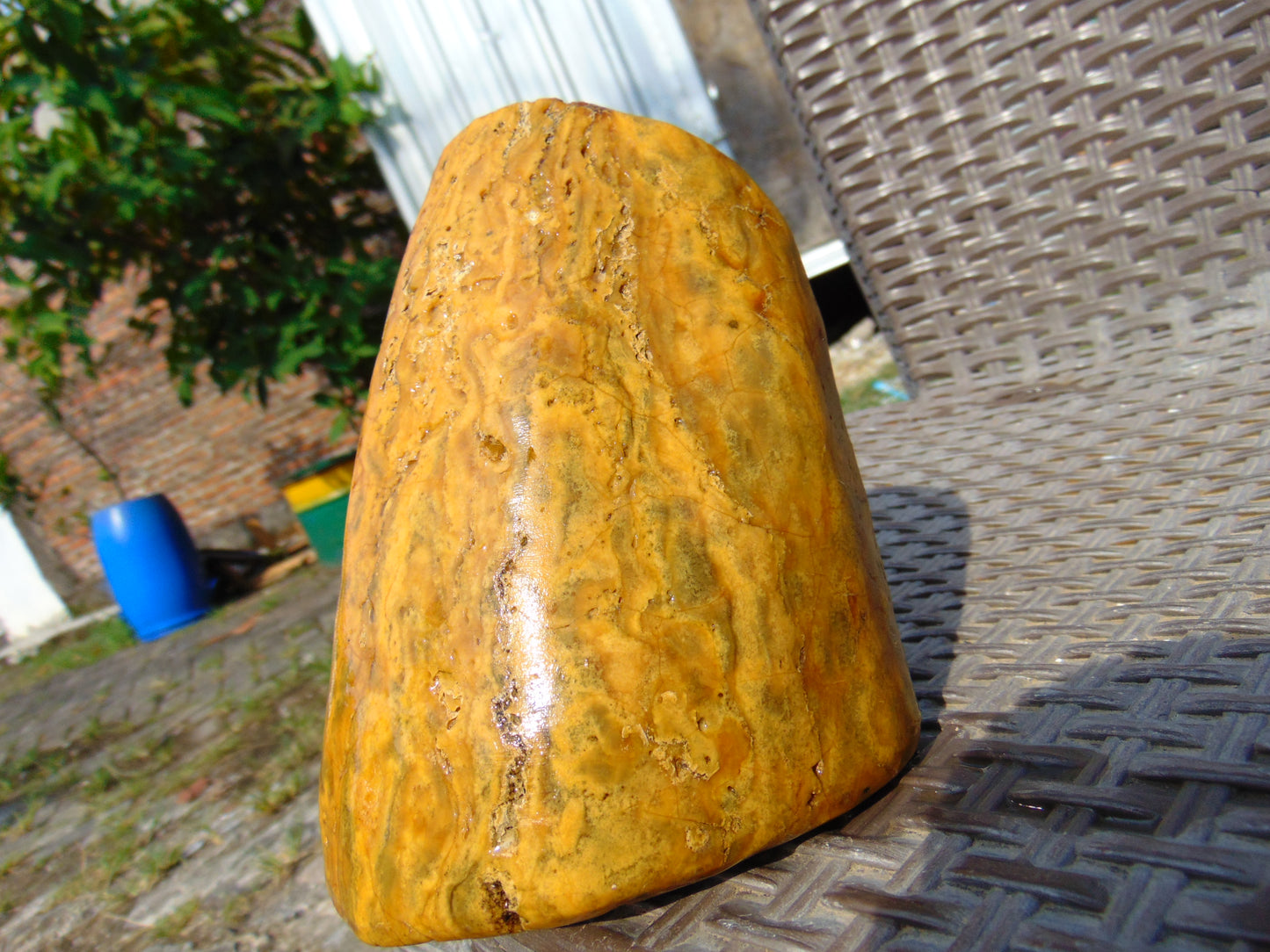 707 gram Polished Indonesia Yellow Fragrance Amber for Healing FK2