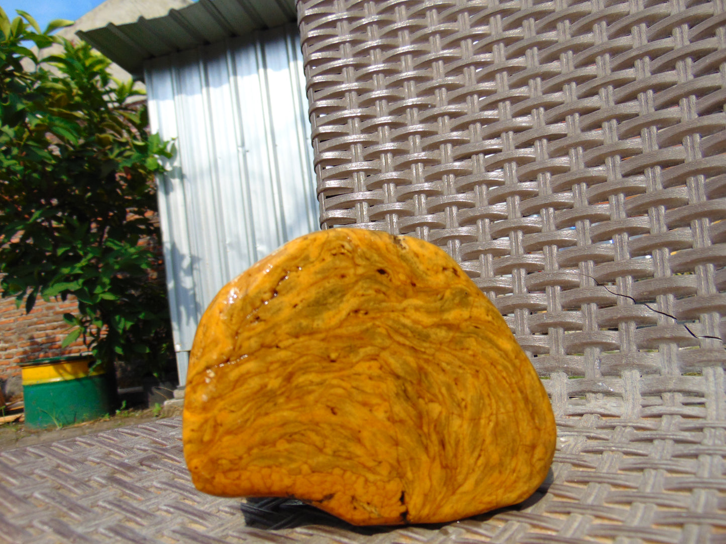 707 gram Polished Indonesia Yellow Fragrance Amber for Healing FK2