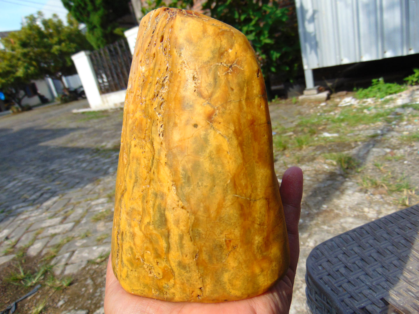 707 gram Polished Indonesia Yellow Fragrance Amber for Healing FK2