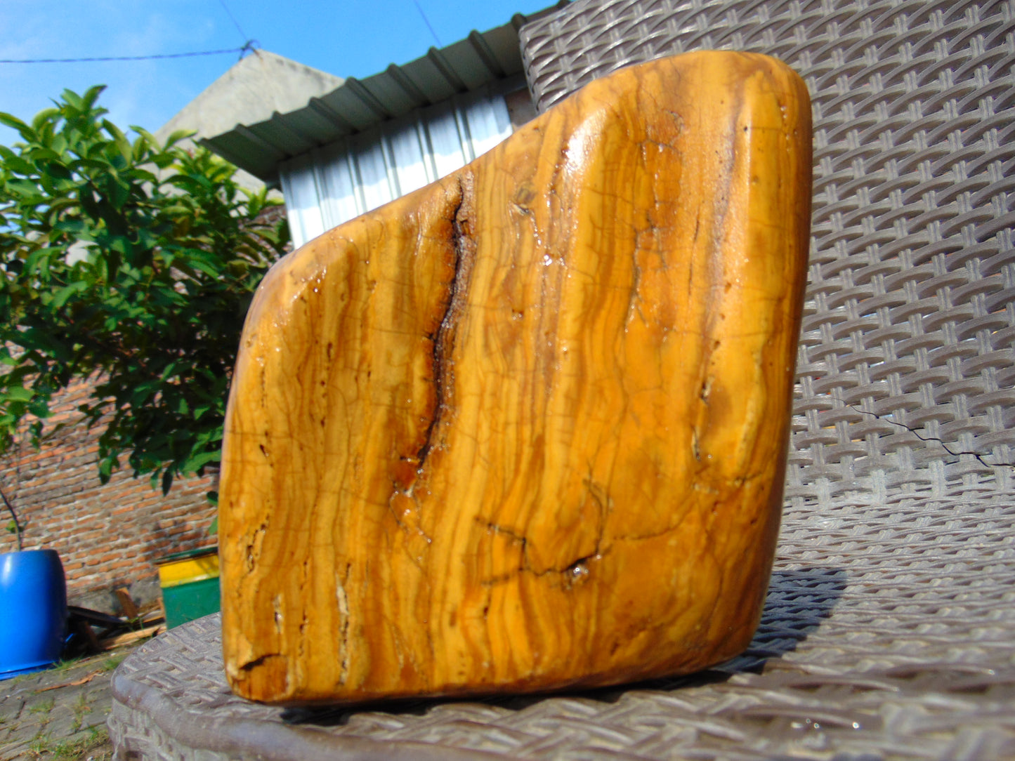 731 gram Polished Indonesia Yellow Fragrance Amber for Healing FK9