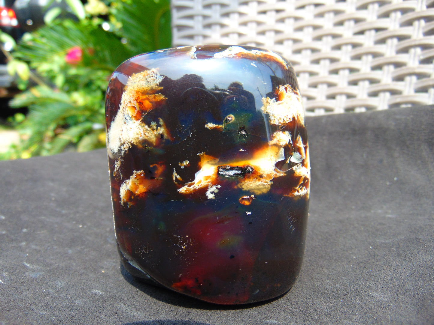 268 gram Polished Stone 83x68x61 Indonesian for Healing 25A179