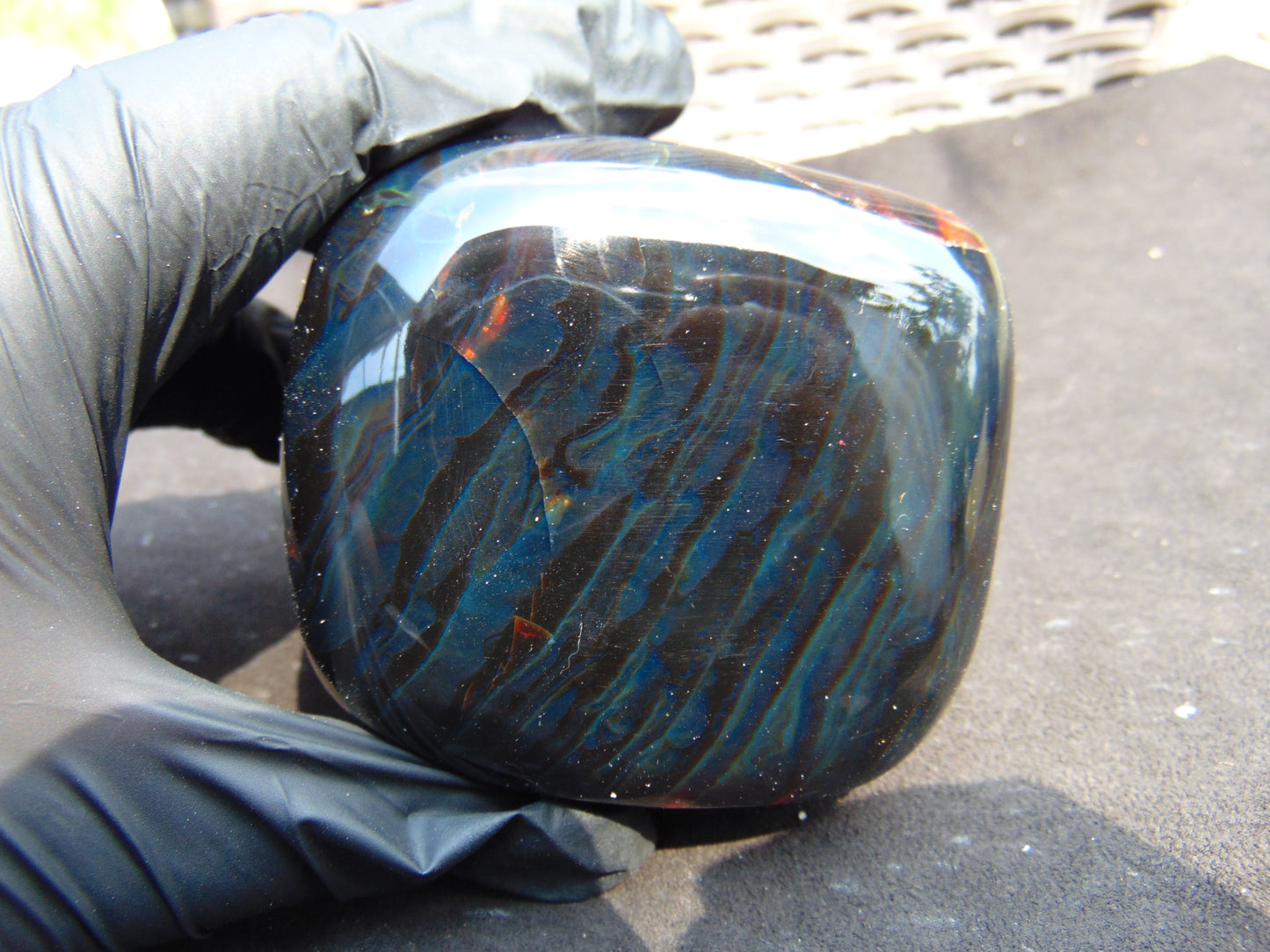 324 gr Polished Stone 83x77x66 Indonesian Blue Amber for Healing 25Y135
