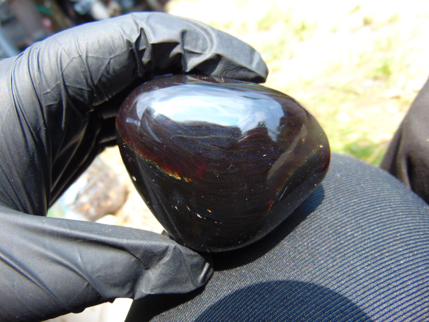 98 gr Polished Stone 67x57x45 Indonesian Blue Amber for Healing 25Y100