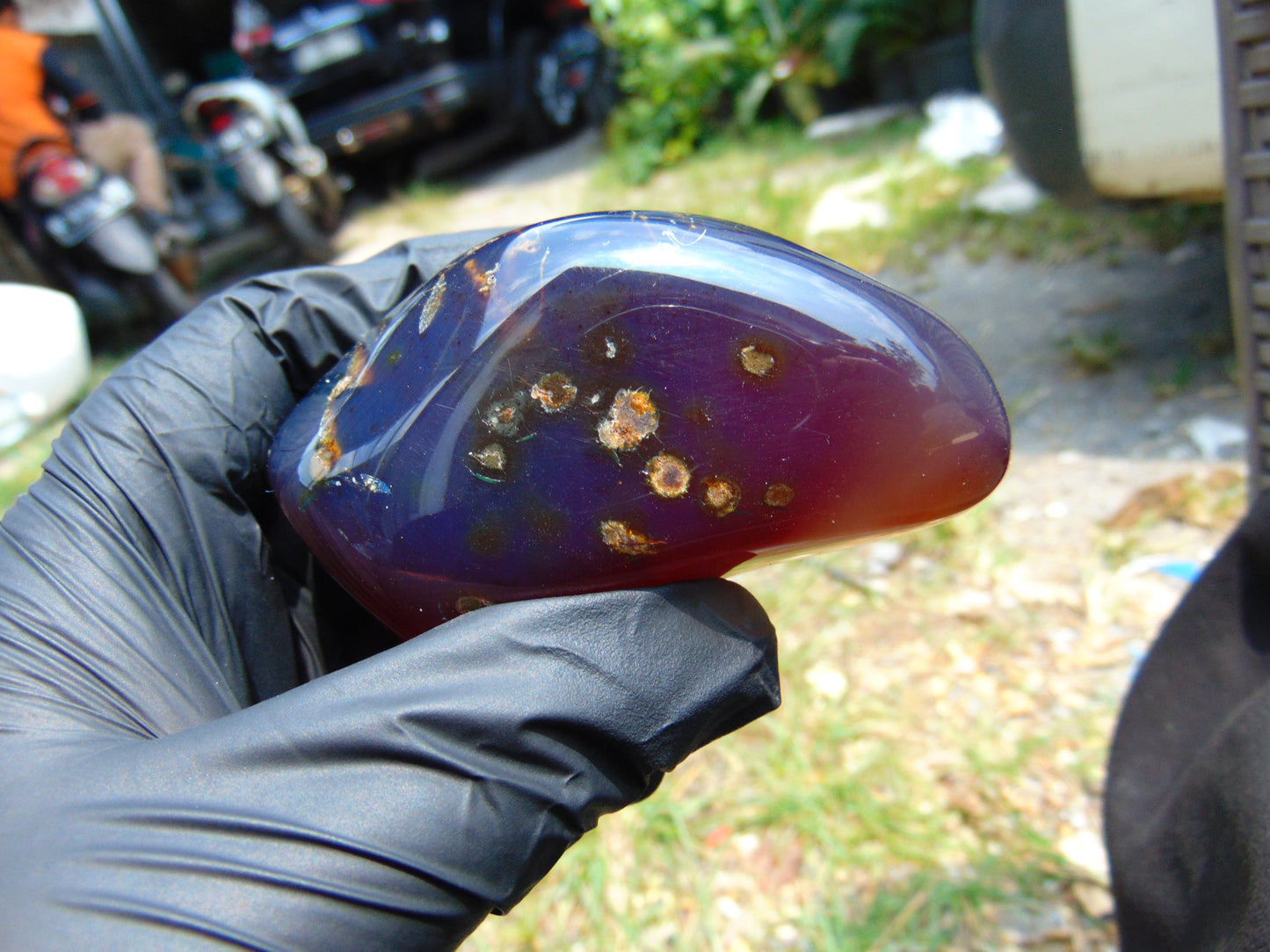 107 gr Polished Stone 86x52x49 Indonesian Blue Amber for Healing 25N138