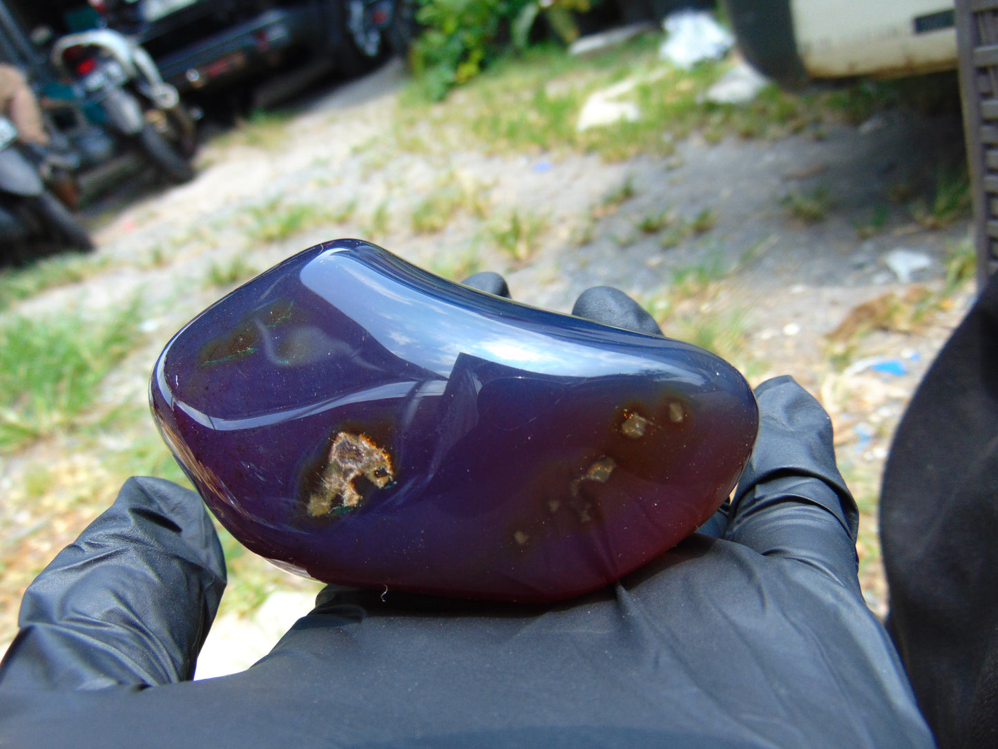 107 gr Polished Stone 86x52x49 Indonesian Blue Amber for Healing 25N138