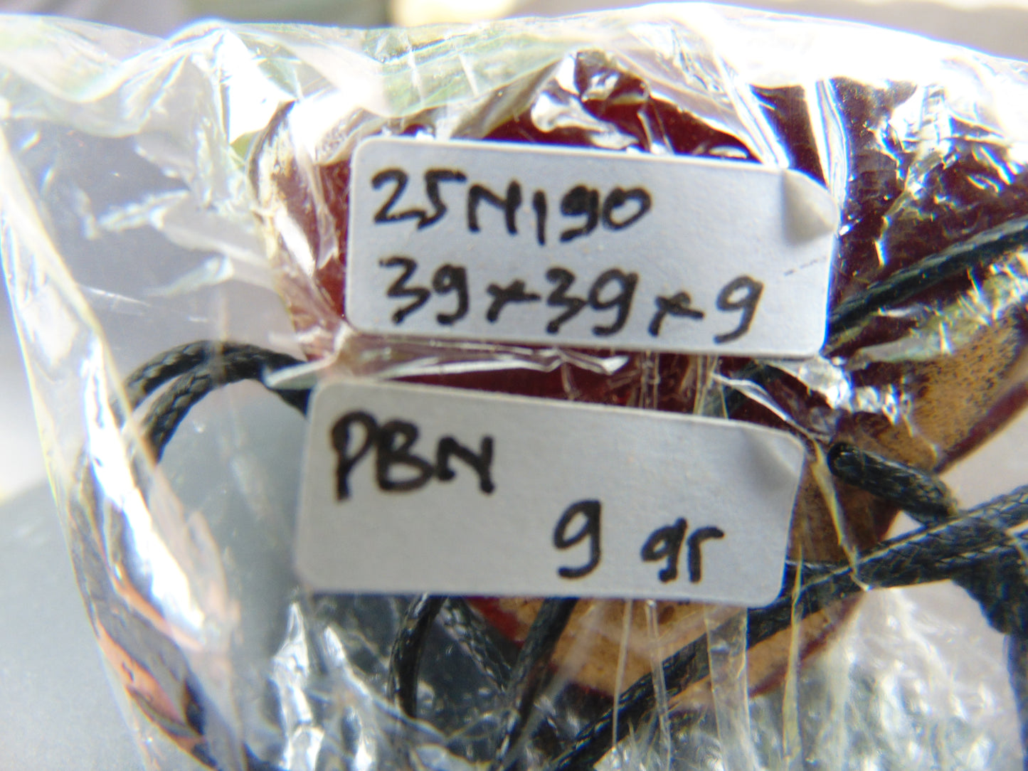 9 gr Heart Pendant Indonesian Amber for Healing 25N190