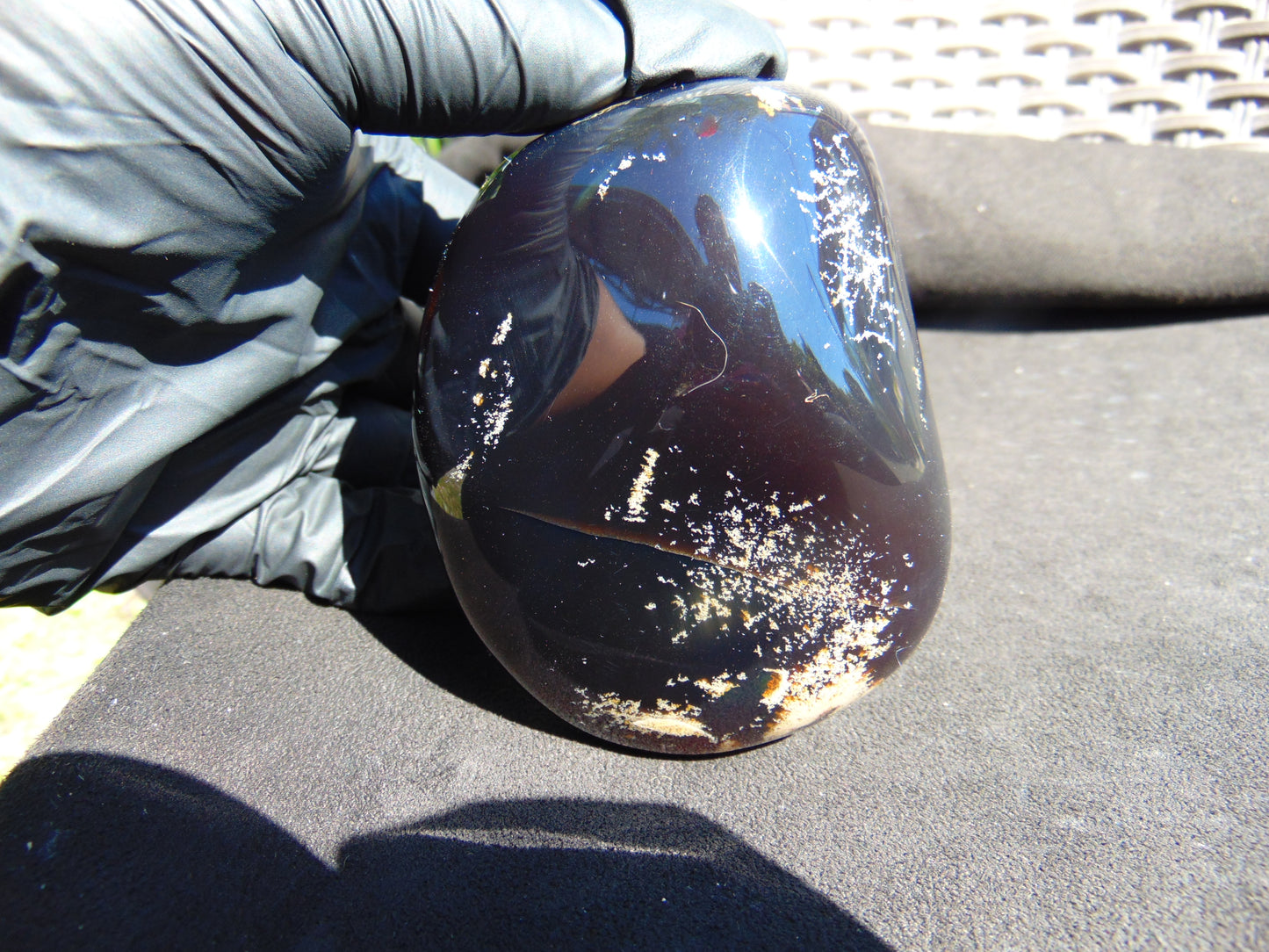 174 gram polished stone 96X70X55 Indonesian Amber for Healing 25N136
