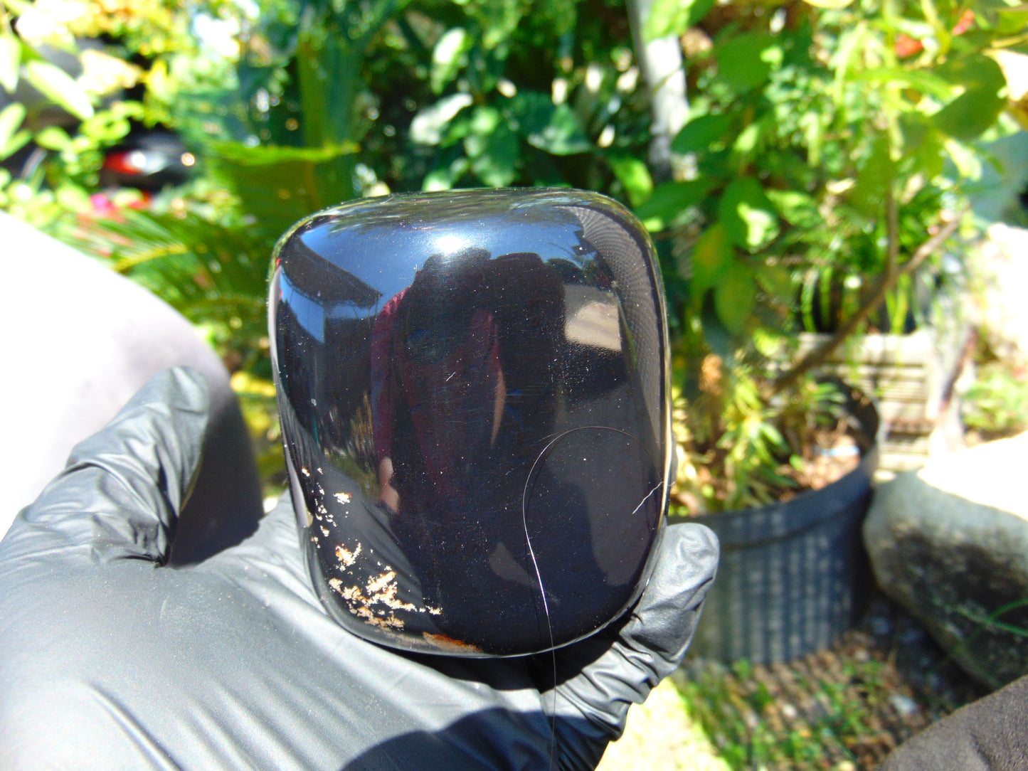 284 gram polished stone 83X67X67 Indonesian Amber for Healing 25N168
