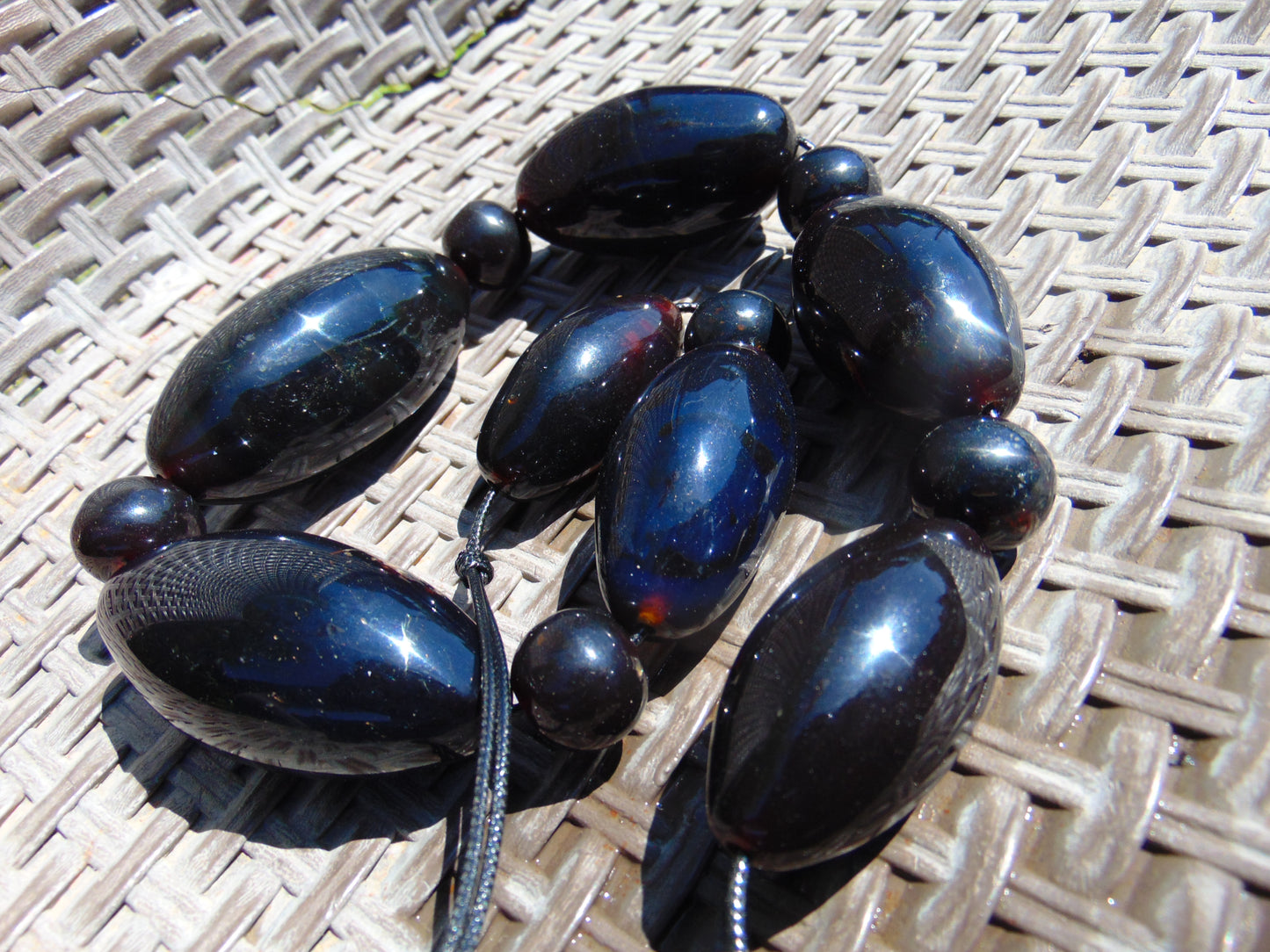 276 gr Big Necklace Beads Indonesian Cherry Red Blue Amber for Healing FR133
