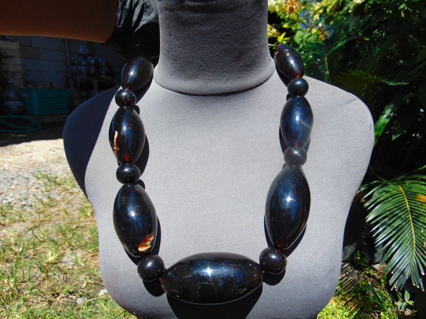 276 gr Big Necklace Beads Indonesian Cherry Red Blue Amber for Healing FR133