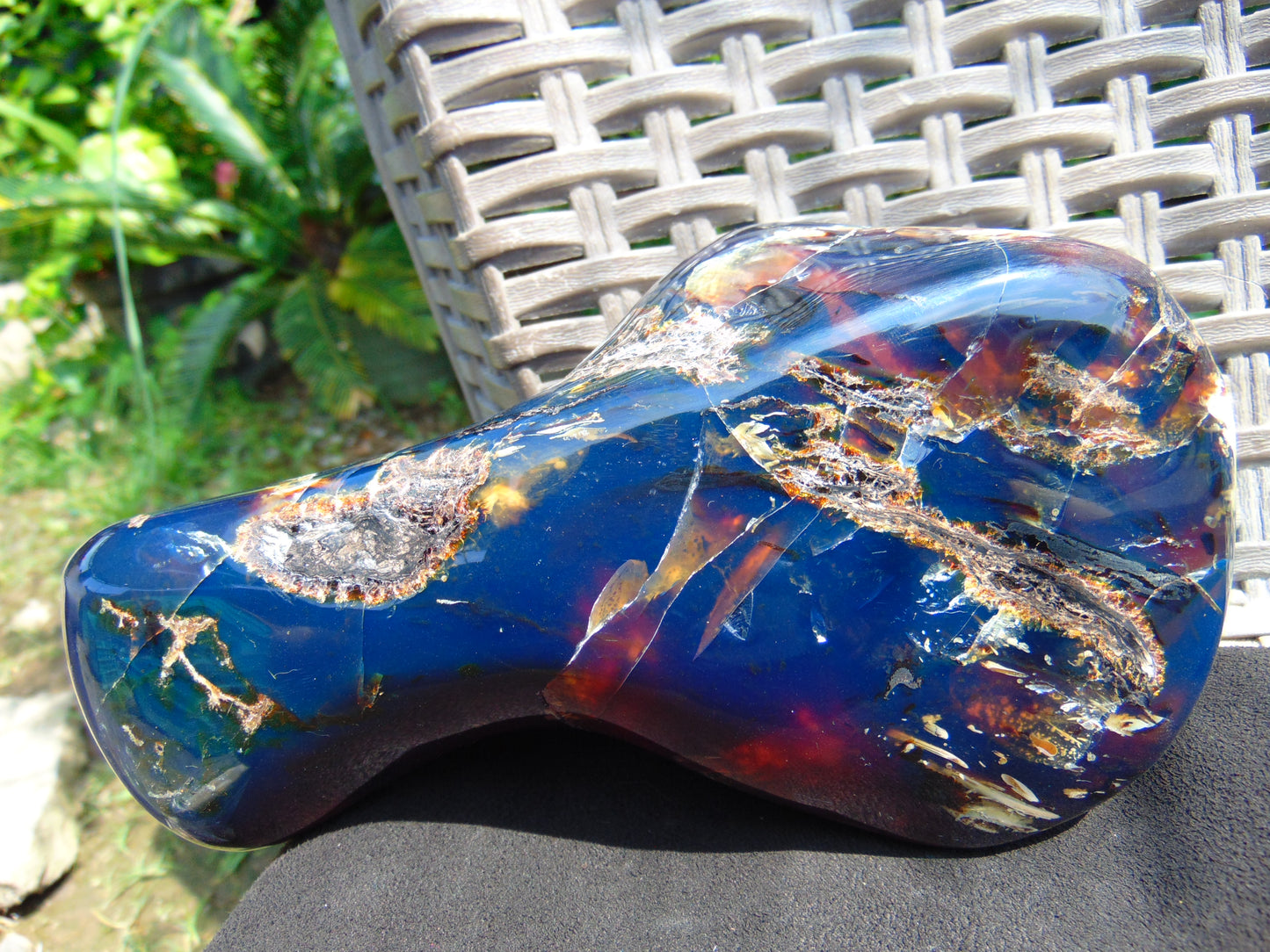 495 gr full polished 18x10x5 cm Indonesia Blue Amber AR71