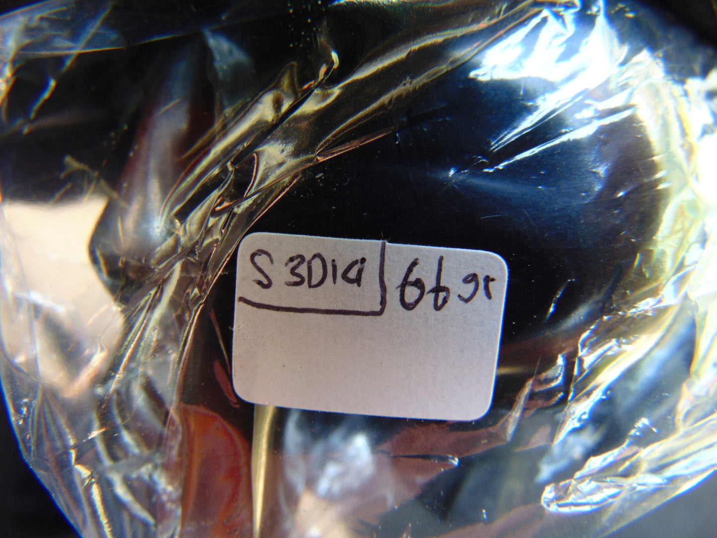 66 gr Skull carving Indonesian Amber for Healing S3D14