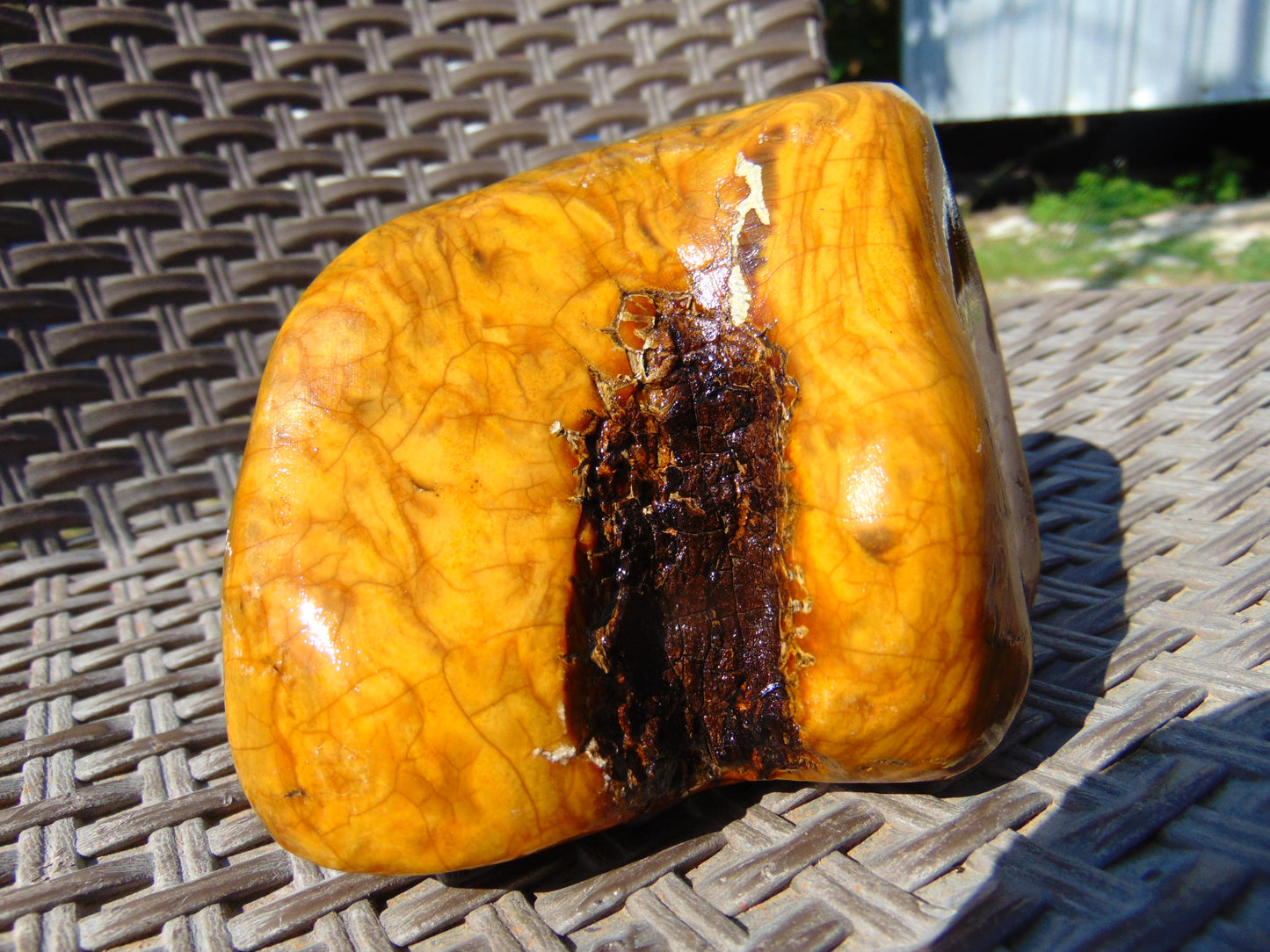 411 gram Polished Indonesia Yellow Fragrance Amber for Healing FK11