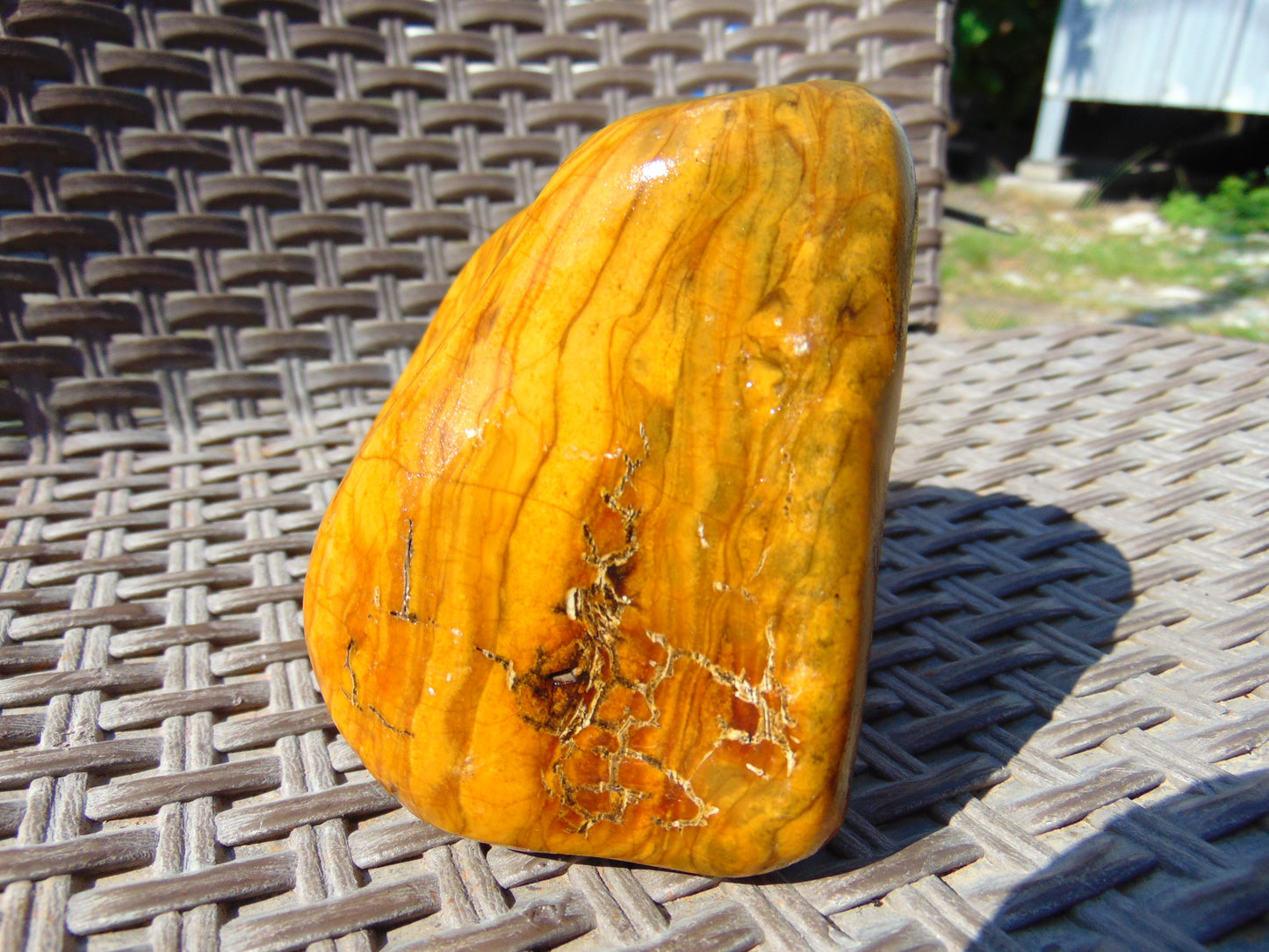411 gram Polished Indonesia Yellow Fragrance Amber for Healing FK11