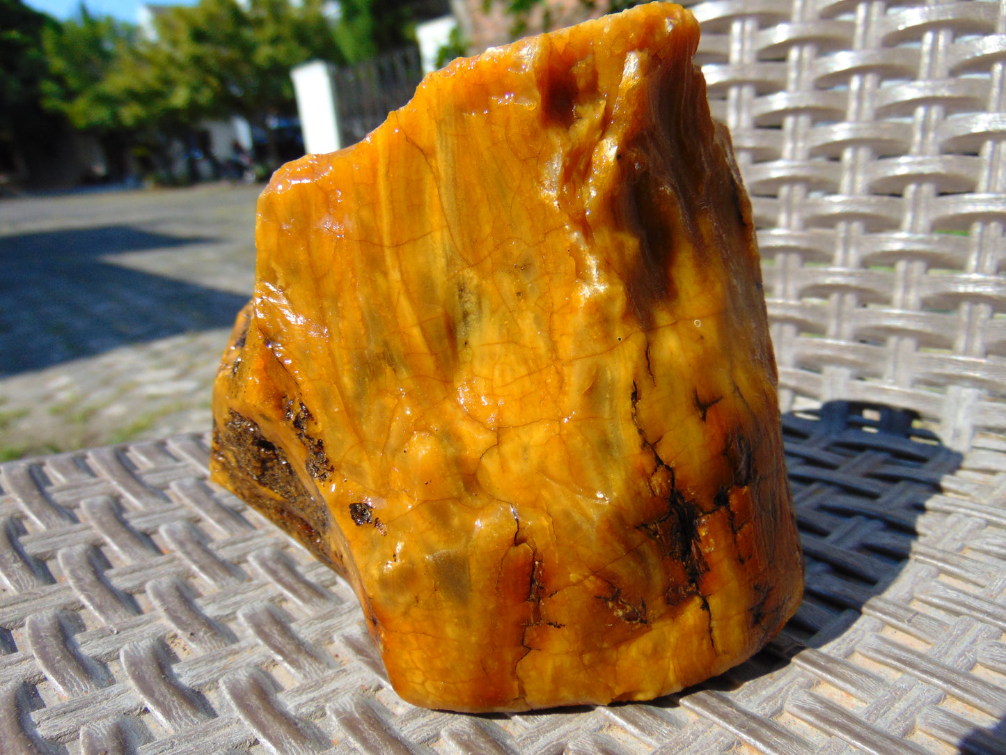 424 gram Polished Indonesia Yellow Fragrance Amber for Healing FK13