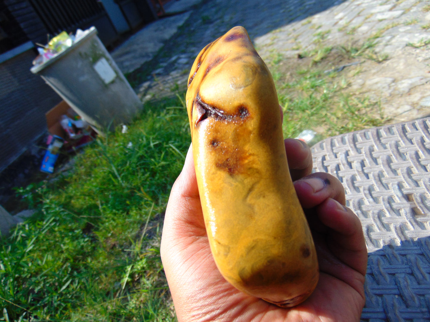296 gram Polished Indonesia Yellow Fragrance Amber for Healing FK22