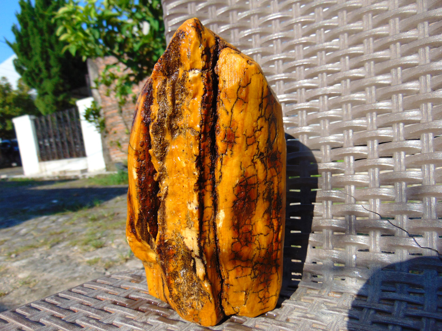 746 gram Polished Indonesia Yellow Fragrance Amber for Healing KM18