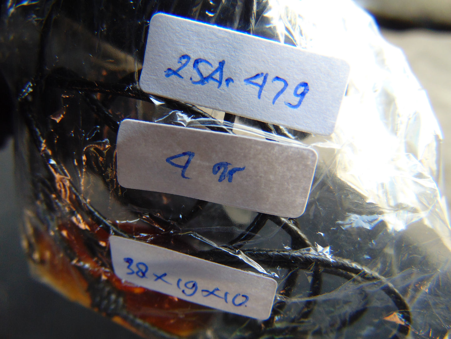 4 gr Pendant 38x19x10 mm Indonesian Blue Amber for Healing 25A479