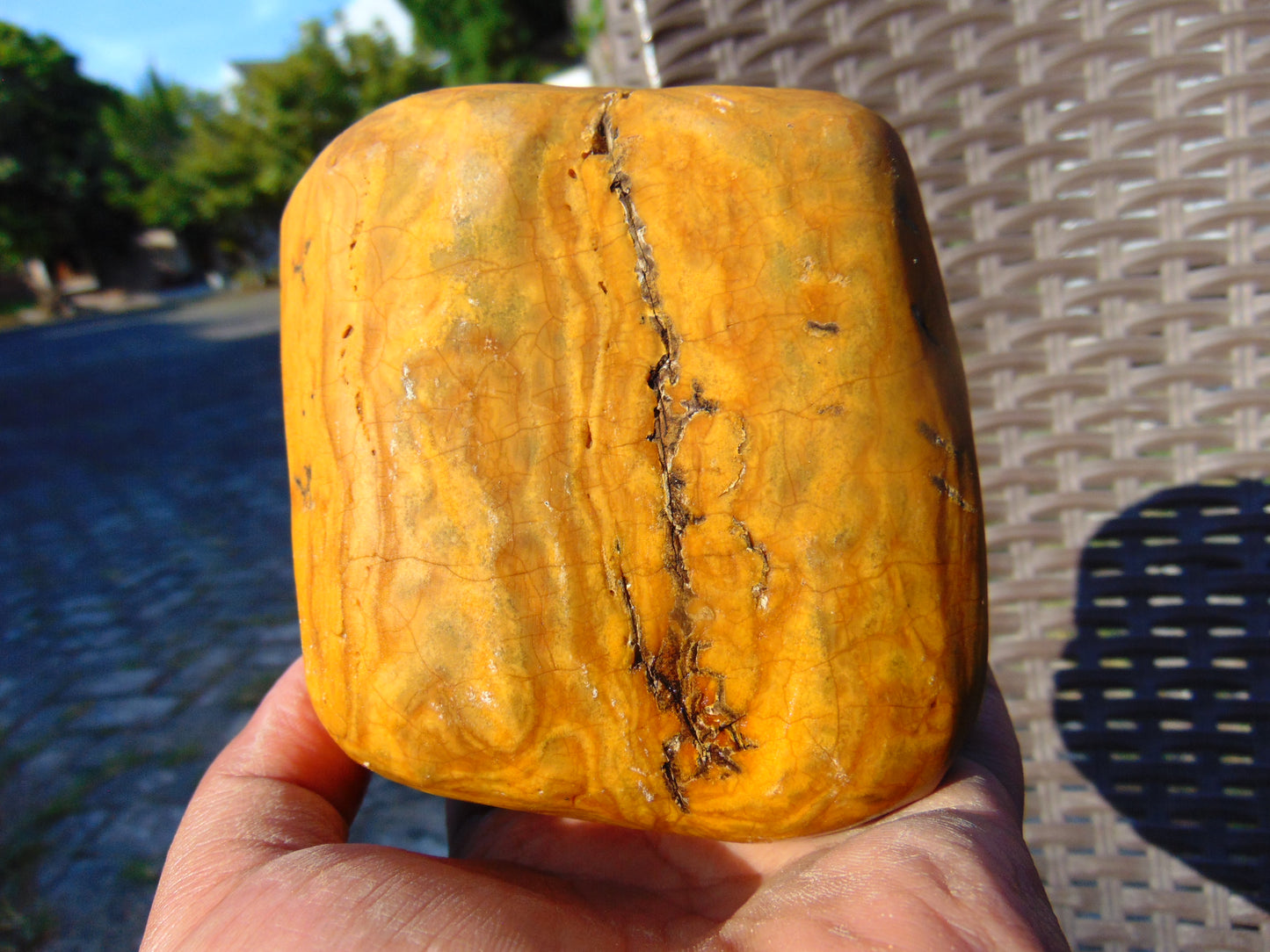 367 gram Polished Indonesia Yellow Fragrance Amber for Healing KM20