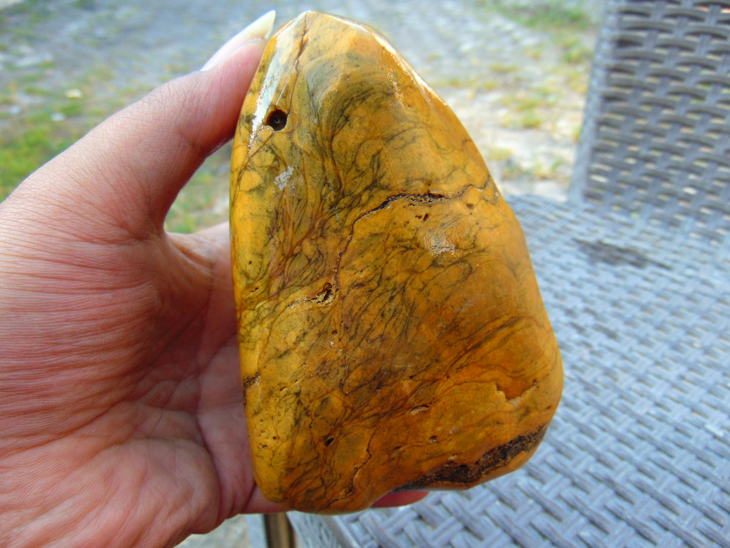 247 gram Polished Indonesia Yellow Fragrance Amber for Healing KM19