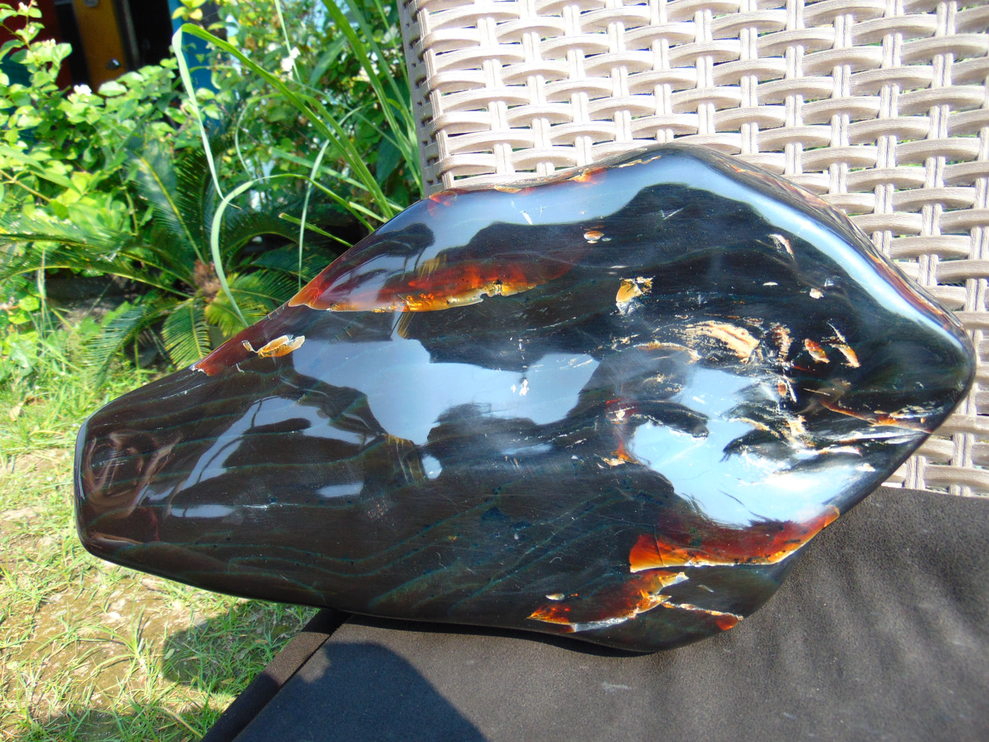 2341 gr Full Polished 25x11x5 cm Indonesian Dark Blue Amber for Healing ML22