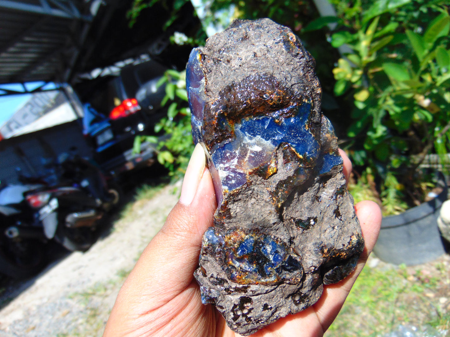 138 gram Rough Raw Indonesian Blue Amber for Healing RBM45