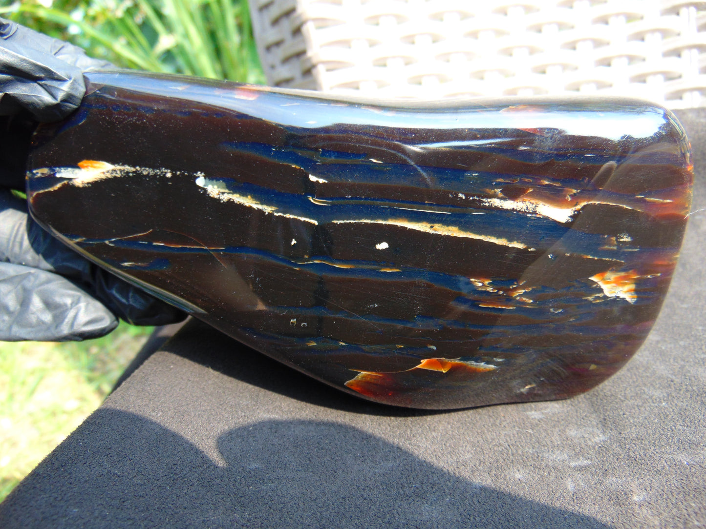 368 gr Full Polished 17x9x5 cm Indonesian Dark Blue Amber for Healing AR75