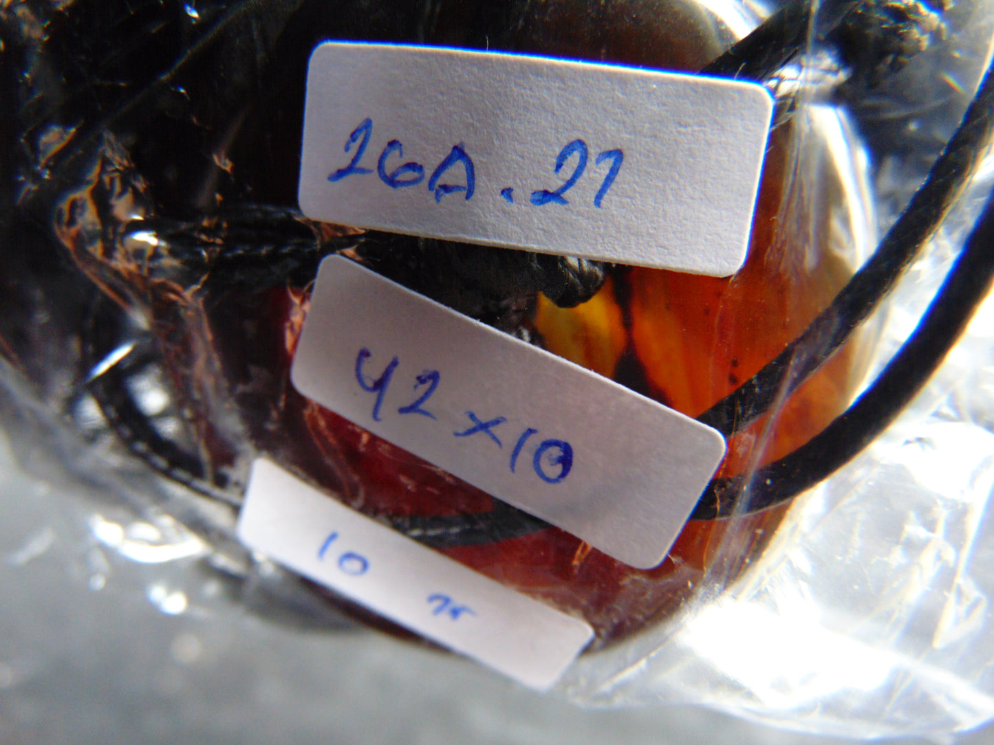 10 gr Donut Pendant Indonesian Crsytal Amber for Healing 26A27