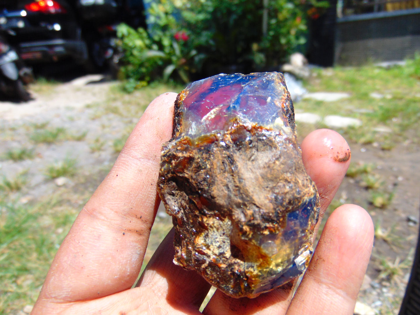 33 gram Rough Raw Indonesian Blue Amber for Healing RBM66