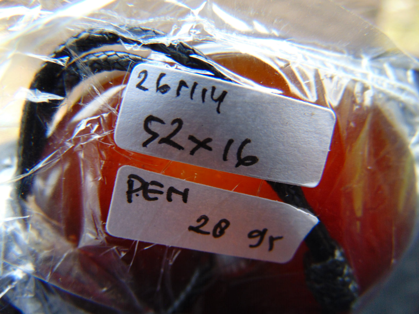 28 gr Donut Pendant Indonesian Amber for Healing 26N14