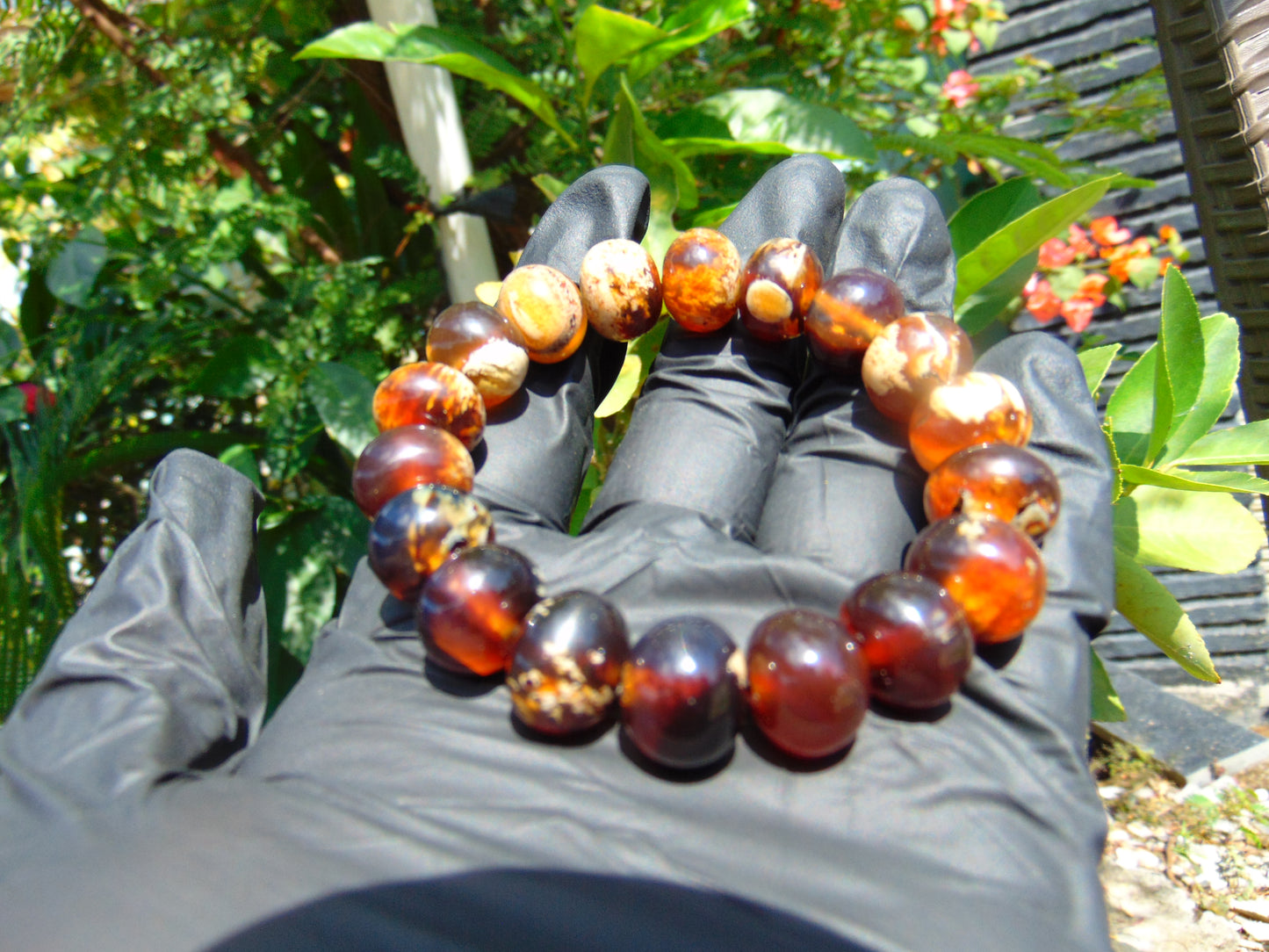 19 gram 18 Beads Mala Bracelet Indonesian White Amber 12 mm for Healing FRB27
