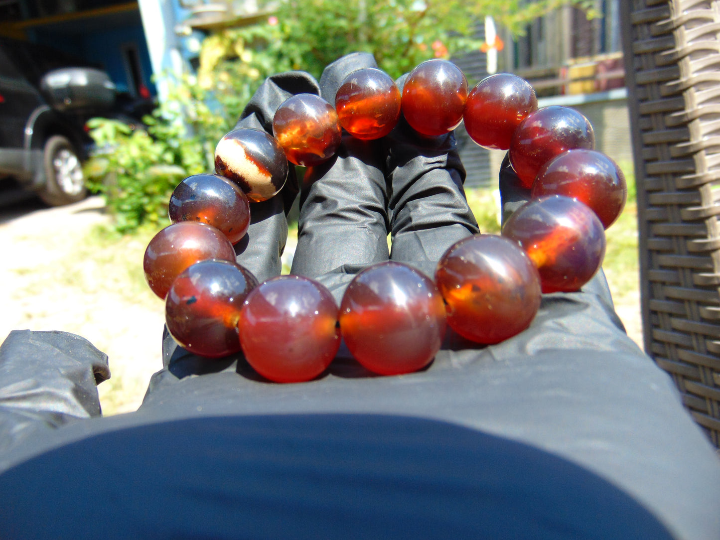 33 gram 14 Beads Mala Bracelet Indonesian Blue Red Amber 16 mm for Healing FRB1
