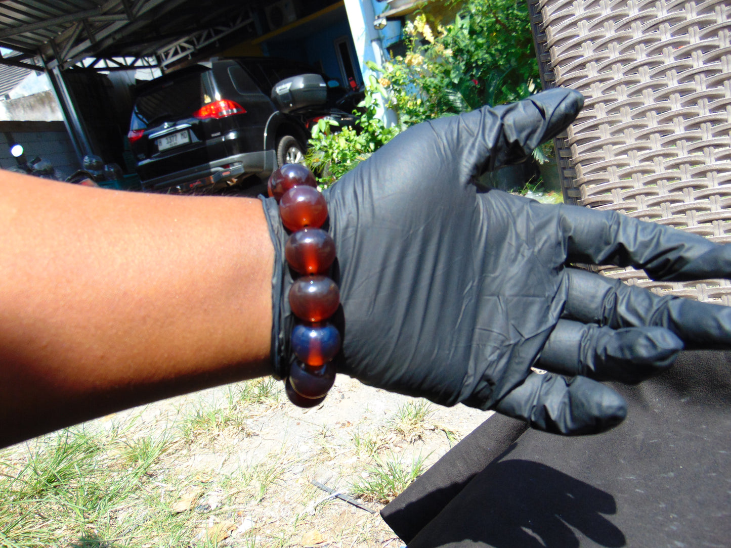 33 gram 14 Beads Mala Bracelet Indonesian Blue Red Amber 16 mm for Healing FRB1