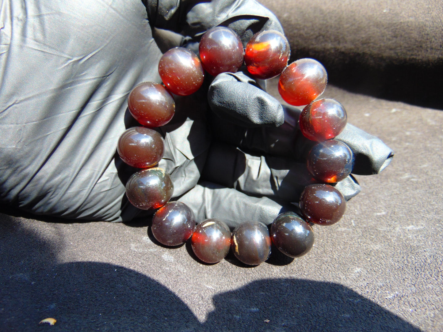 31 gram 14 Beads Mala Bracelet Indonesian Cherry Red Amber 16 mm for Healing FRB16