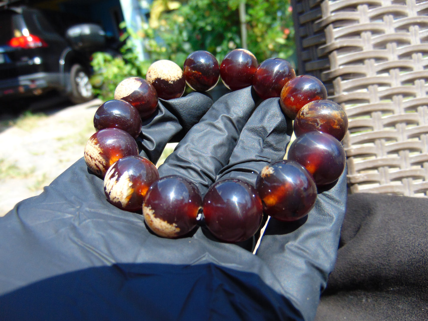 33 gram 14 Beads Mala Bracelet Indonesian White Cherry Red Amber 16 mm for Healing FRB13