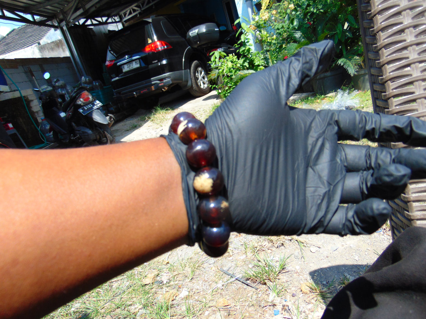 33 gram 14 Beads Mala Bracelet Indonesian White Cherry Red Amber 16 mm for Healing FRB13