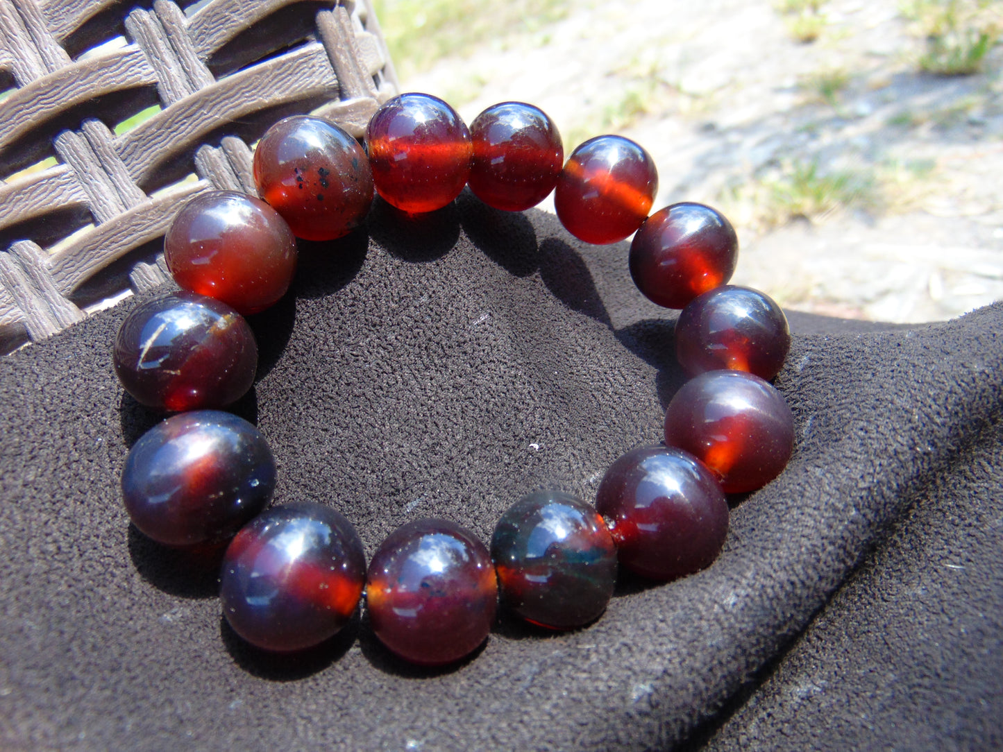 33 gram 14 Beads Mala Bracelet Indonesian Blue Yellow Red Amber 16 mm for Healing FRB9