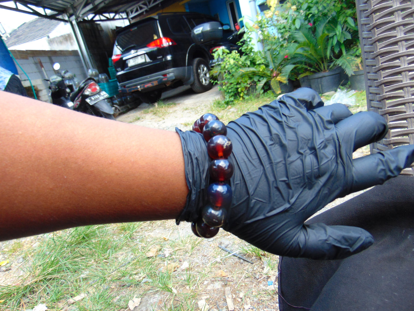 33 gram 14 Beads Mala Bracelet Indonesian Blue Yellow Red Amber 16 mm for Healing FRB9