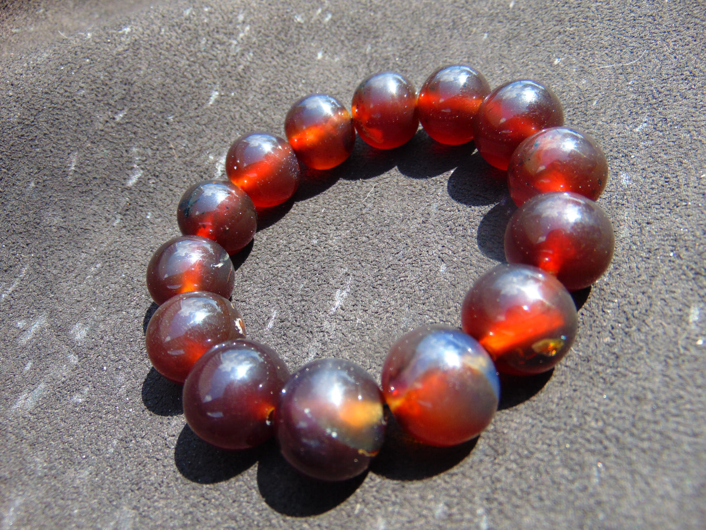 32 gram 14 Beads Mala Bracelet Indonesian Blue Red Amber 16 mm for Healing FRB4