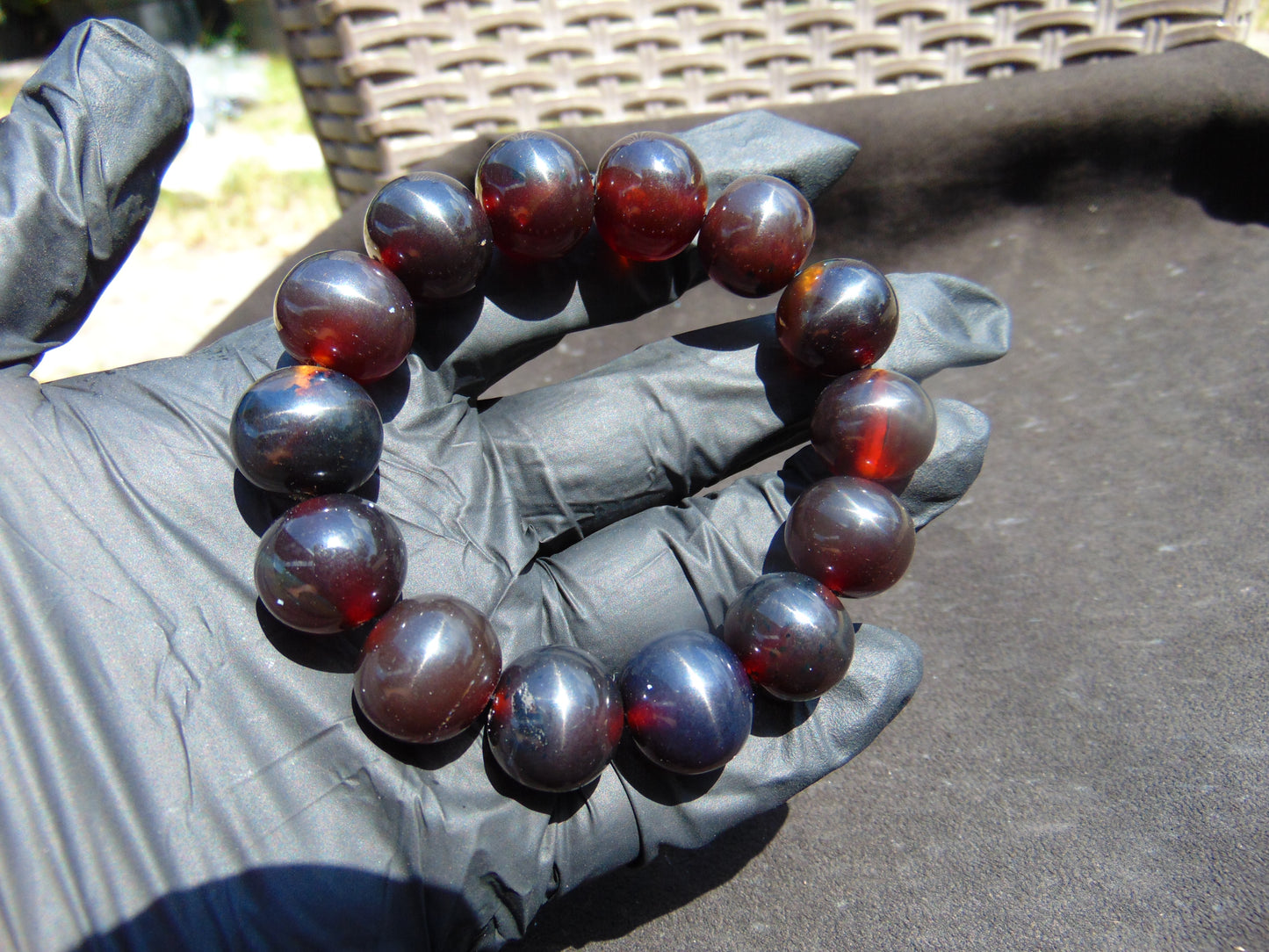 33 gram 14 Beads Mala Bracelet Indonesian Cherry Red Amber 16 mm for Healing FRB3