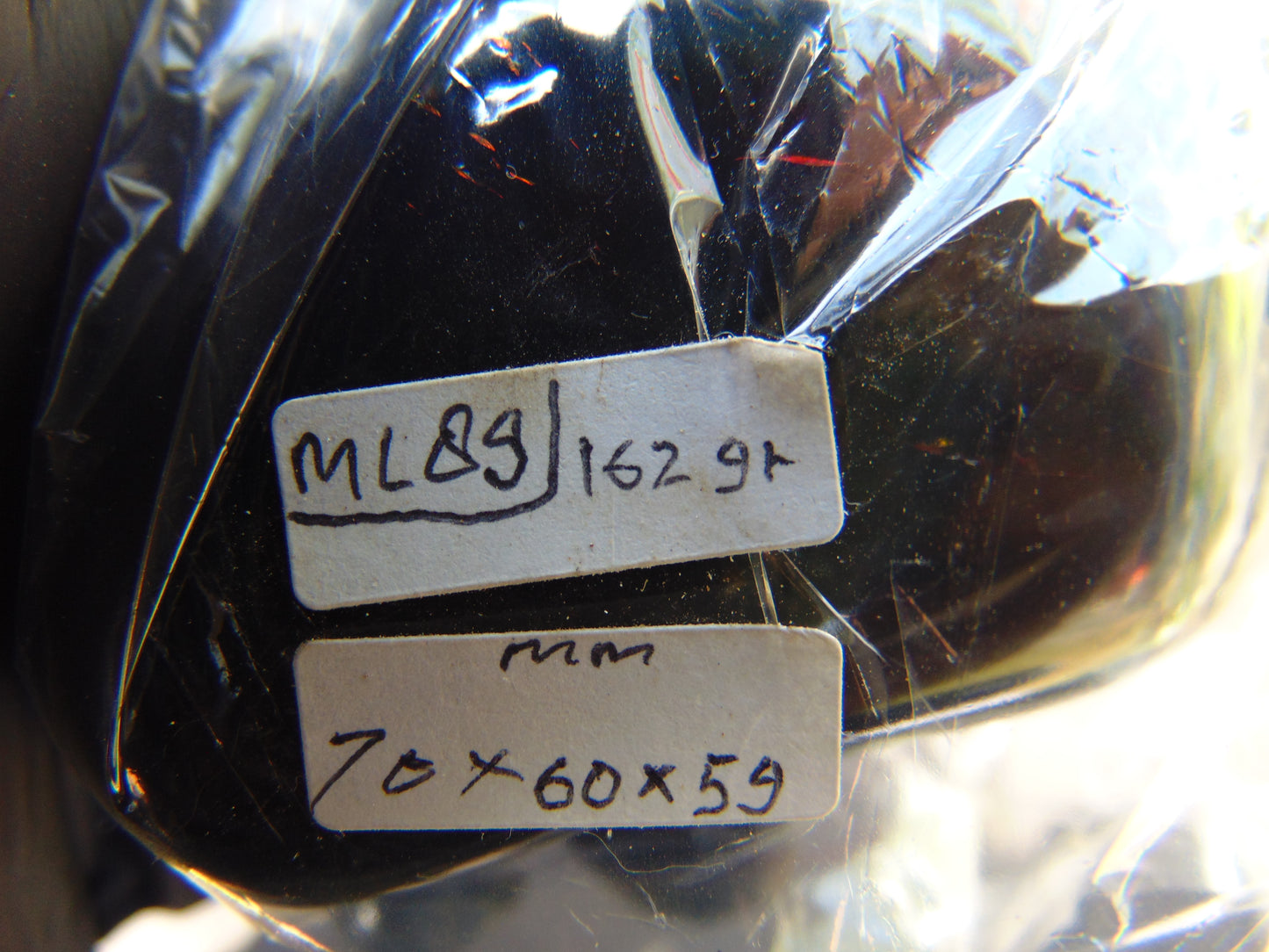 162 gr Blue Polished 70x60x59 mm Indonesia Amber for Healing ML89