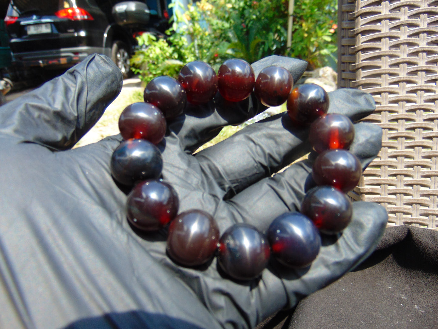 33 gram 14 Beads Mala Bracelet Indonesian Cherry Red Amber 16 mm for Healing FRB3